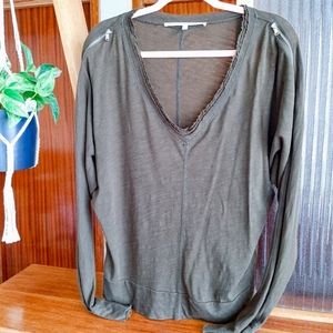 Rachel Roy Olive Green long sleeve V neck top shirt XS